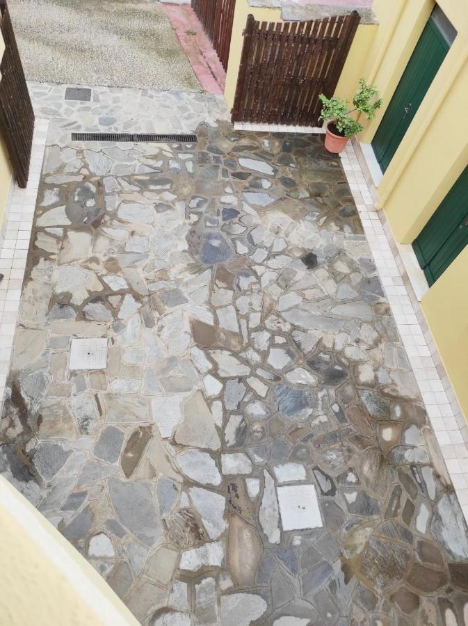 Casa Lupino Apartman Orosei Kültér fotó