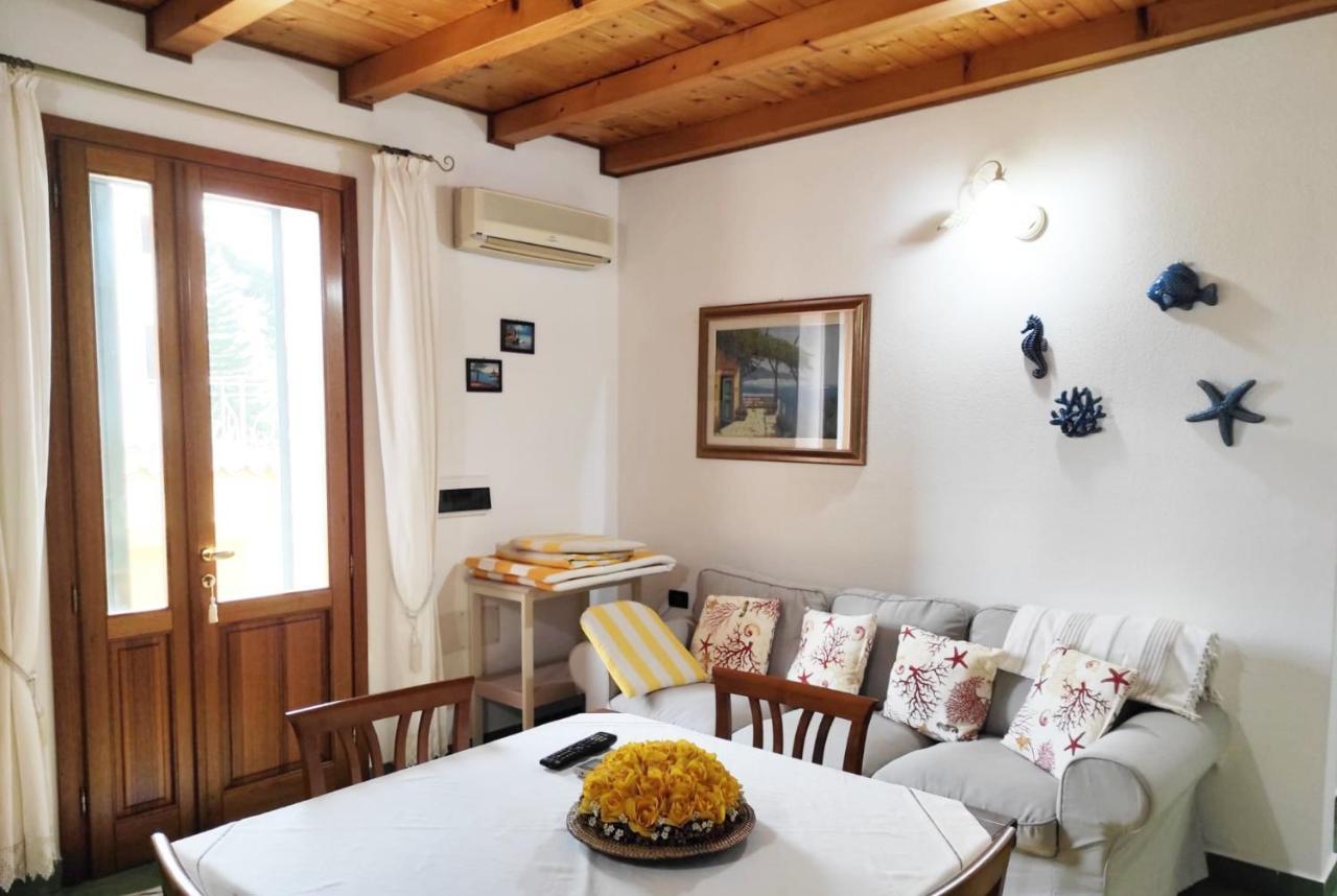 Casa Lupino Apartman Orosei Kültér fotó